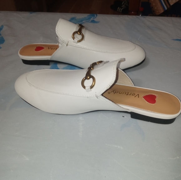 Vertundy Women's Mules Low Heel Flats Leather Slip On Backless Sandals For women - Picture 4 of 7